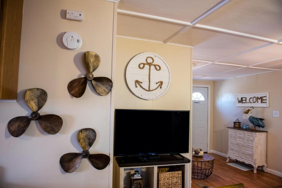 Chokoloskee Island Rv Park Everglades City Room photo