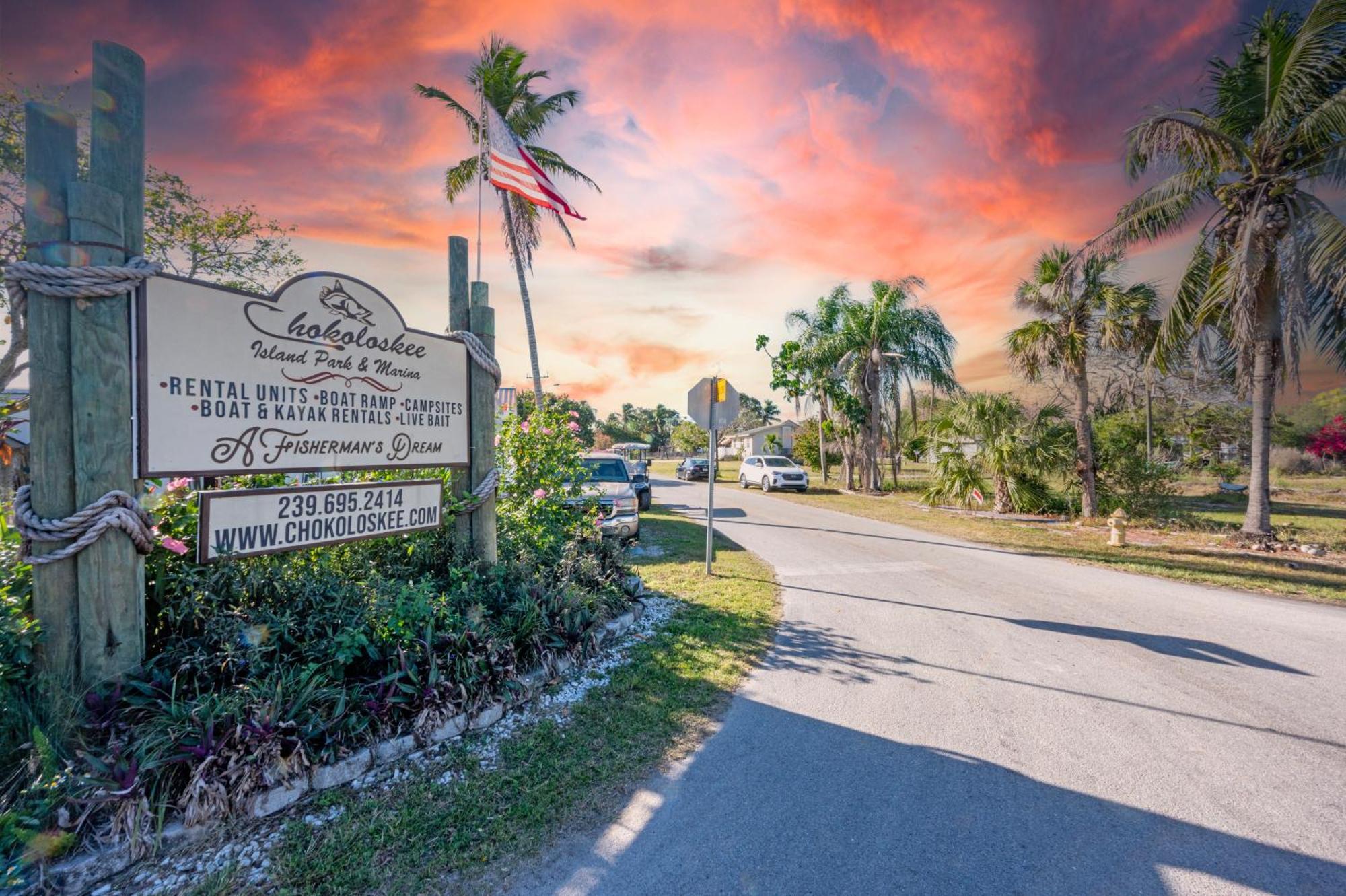 Chokoloskee Island Rv Park Everglades City Exterior photo